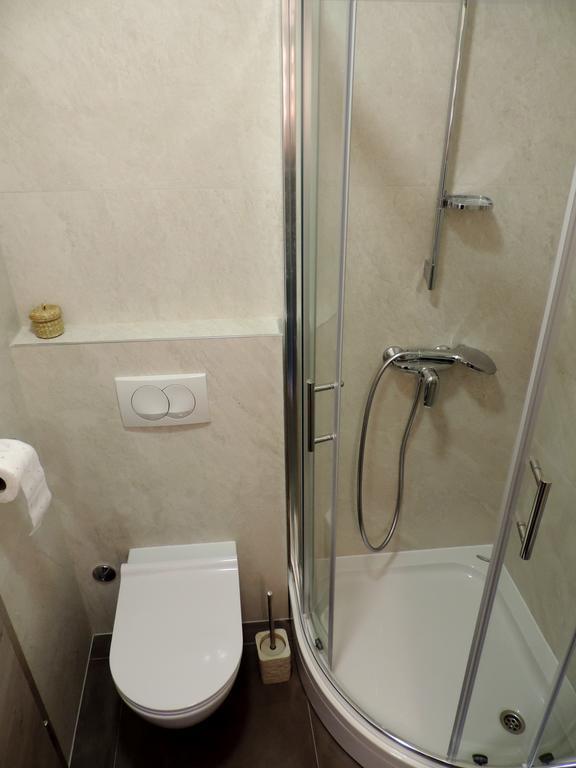 Apartment Place 2 Stay Χβαρ Εξωτερικό φωτογραφία