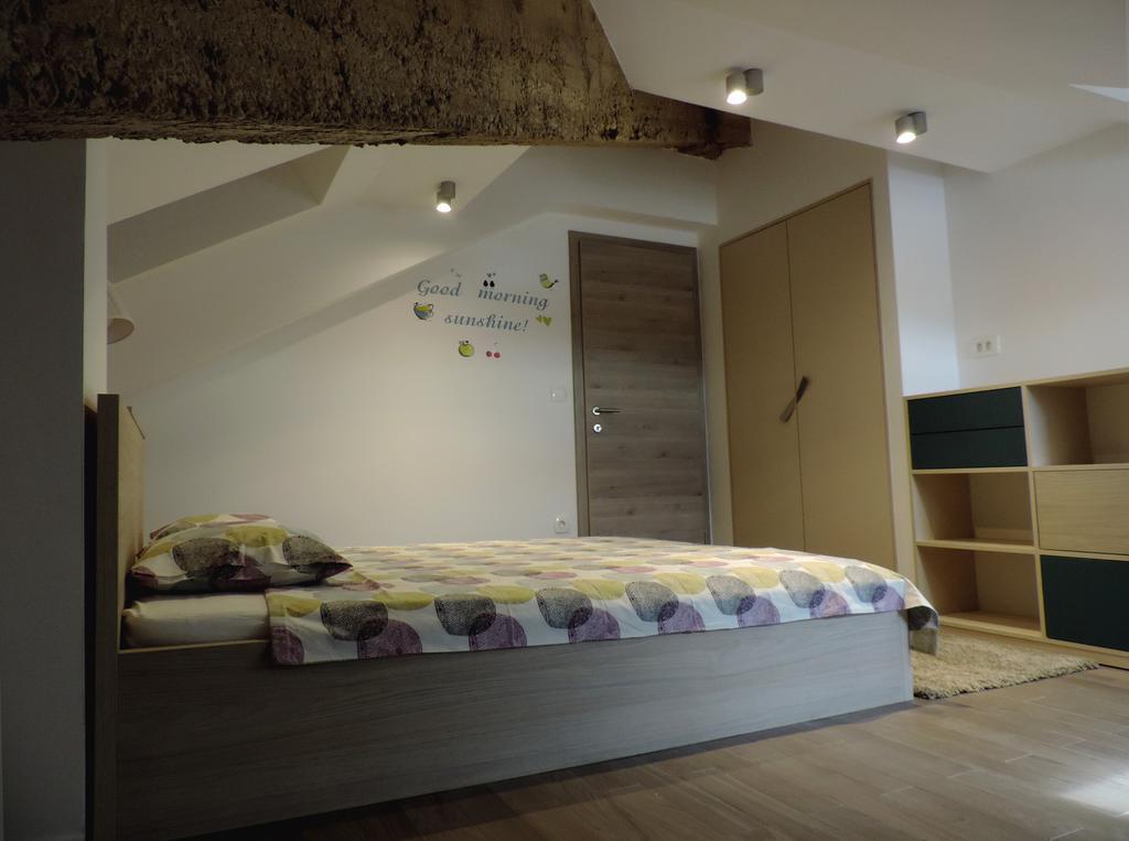 Apartment Place 2 Stay Χβαρ Εξωτερικό φωτογραφία