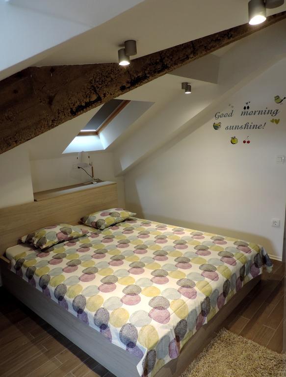 Apartment Place 2 Stay Χβαρ Εξωτερικό φωτογραφία