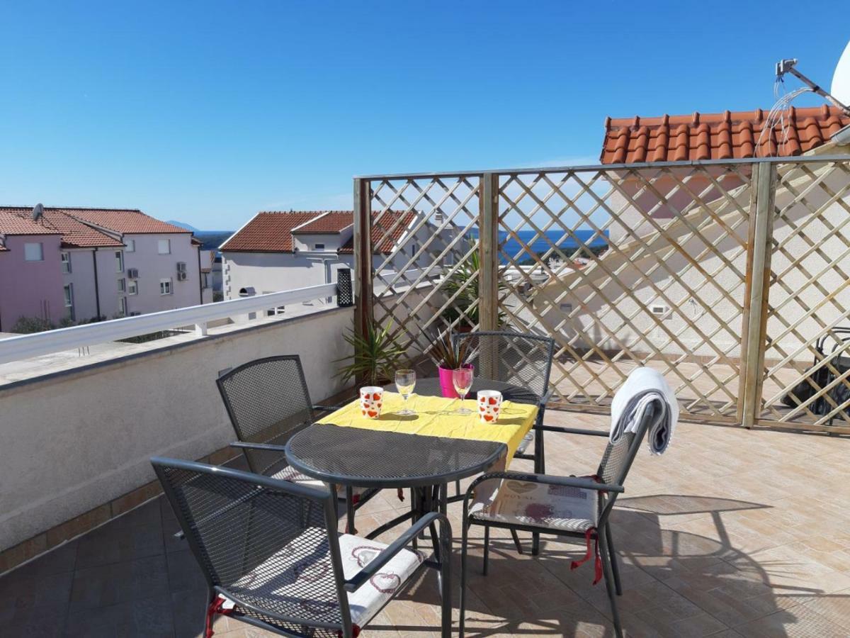 Apartment Place 2 Stay Χβαρ Εξωτερικό φωτογραφία
